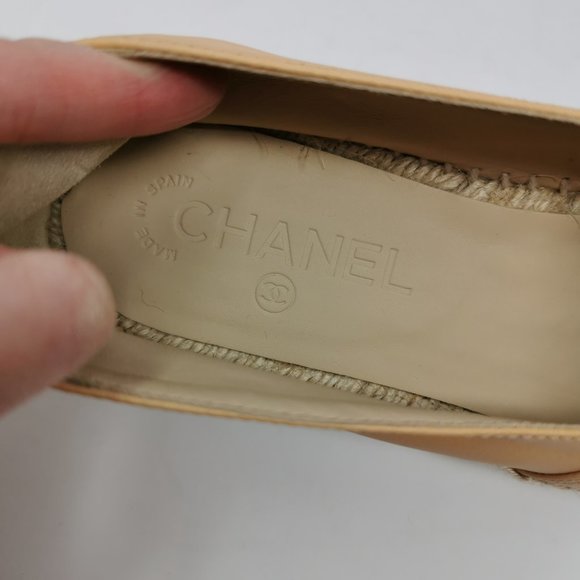 CHANEL Camel Nude Lambskin Espadrilles Logo Cap Toe Double Stack Flats - Picture 8 of 11